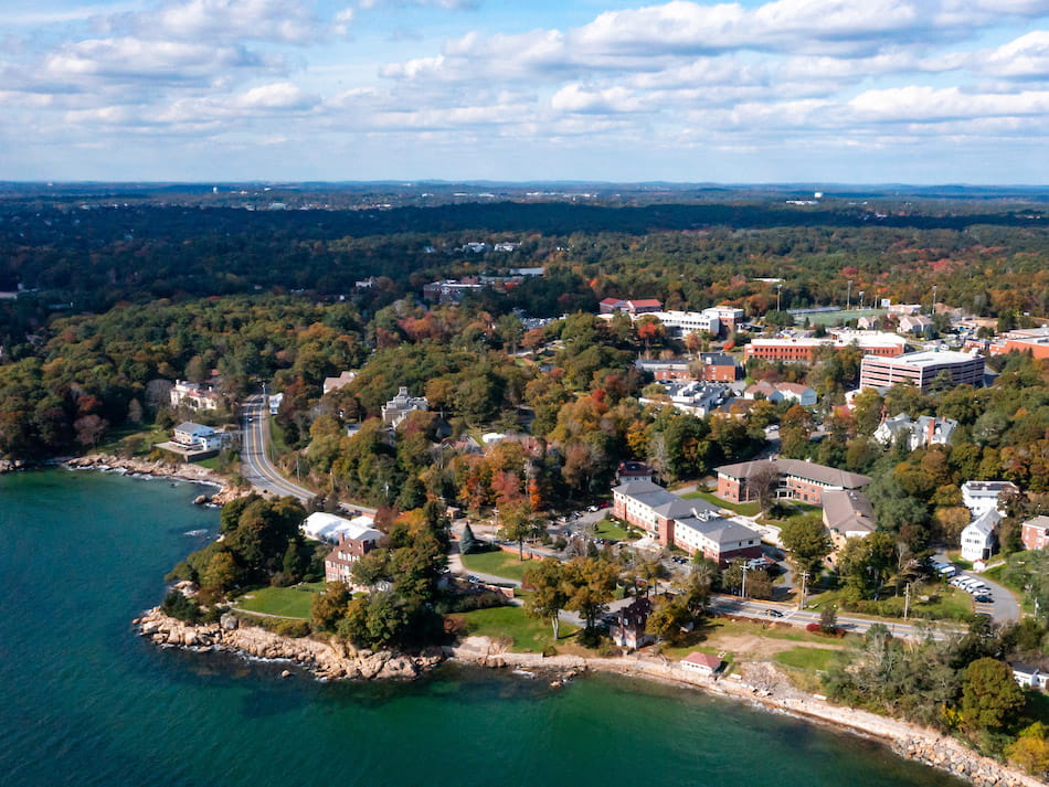 Undergraduate Admissions Endicott College Endicott College   Admission Resources950.ashx